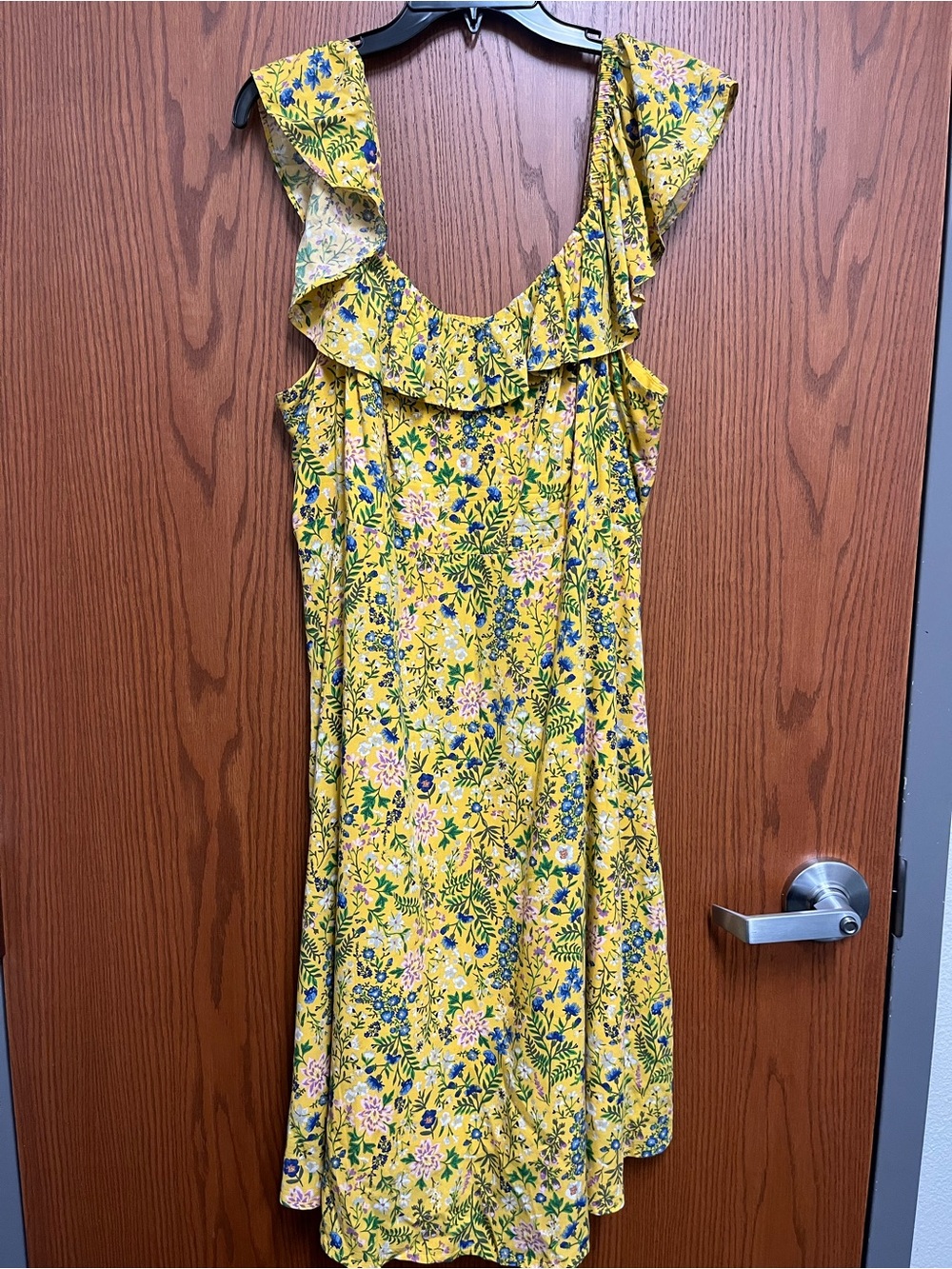 Old Navy Yellow Floral Ruffle Neck Women's Dress in 1x